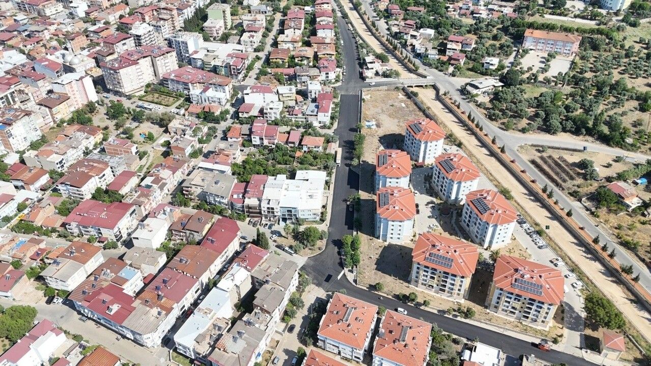 Nazilli belediyesi sahada dur durak bilmiyor
